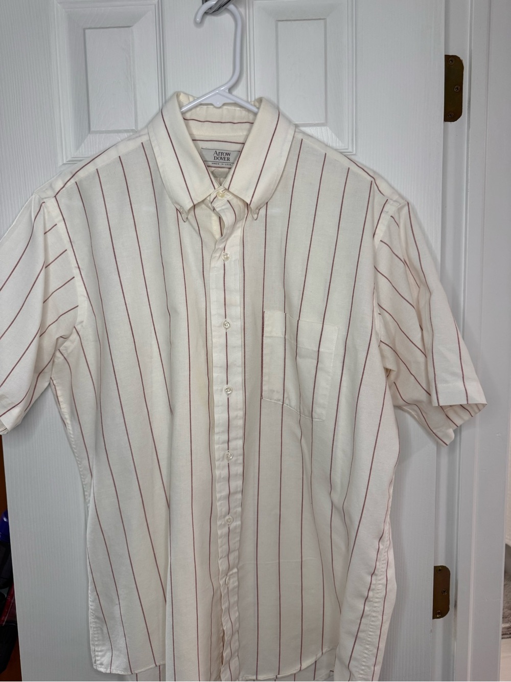 Men’s Arrow Dover vintage Striped Button-Up Shirt in Cream with Red Pinstripes.